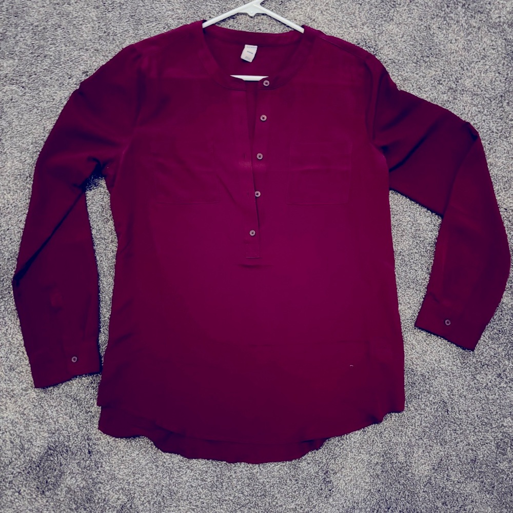 Old Navy Blouse—- MED